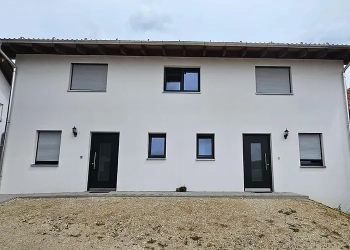 Moderne Ferienwohnung auf Rups Hof